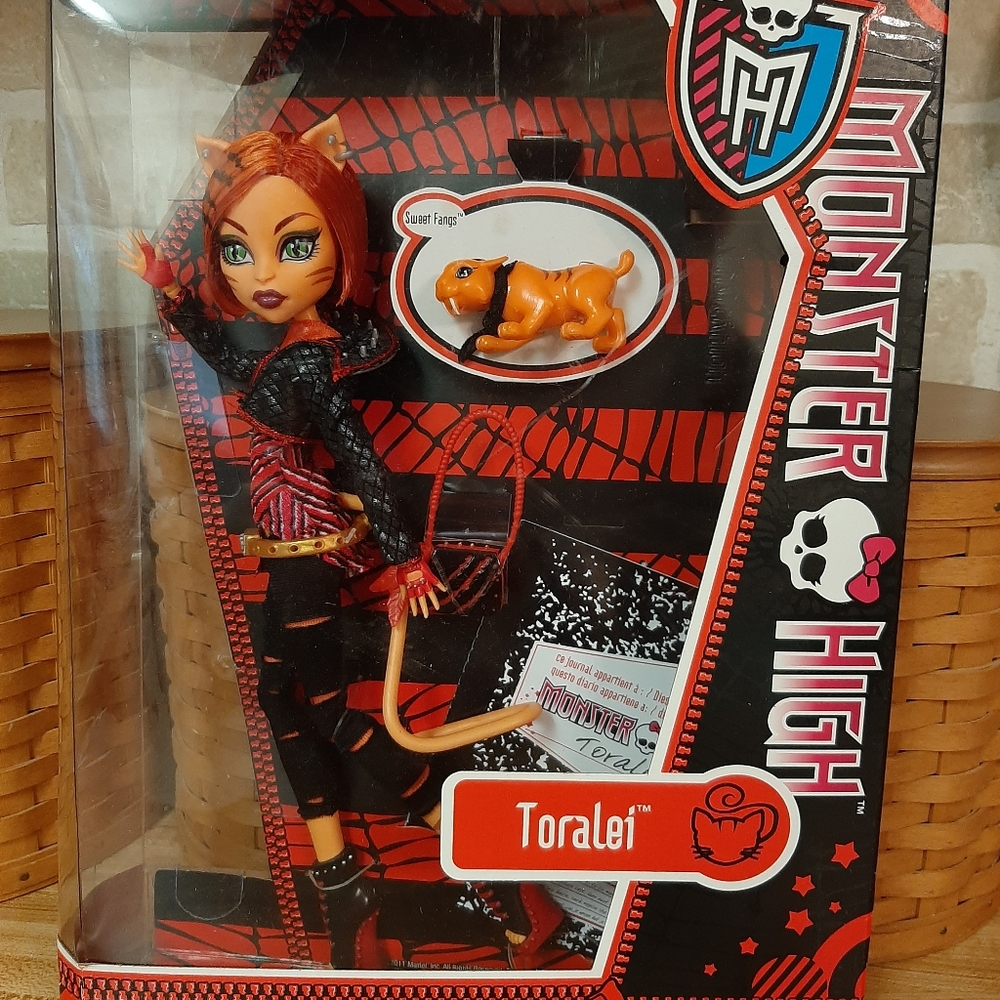 💥RETIRED💥2011 Toralei Monster High Doll